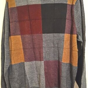 Dockers Men's Multicolor Checkered Sweater Gently Used.